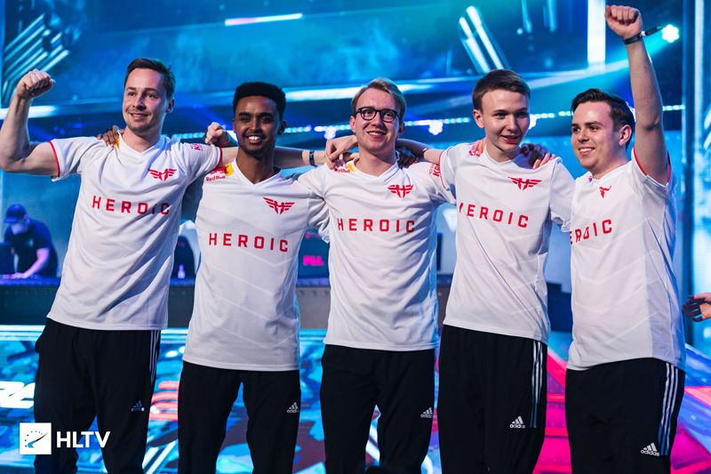 总是备受关 总是备受关