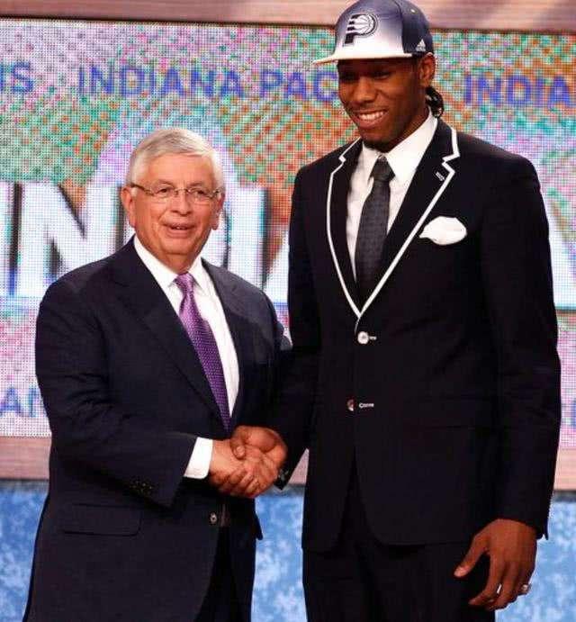 建议关注官 建议关注官