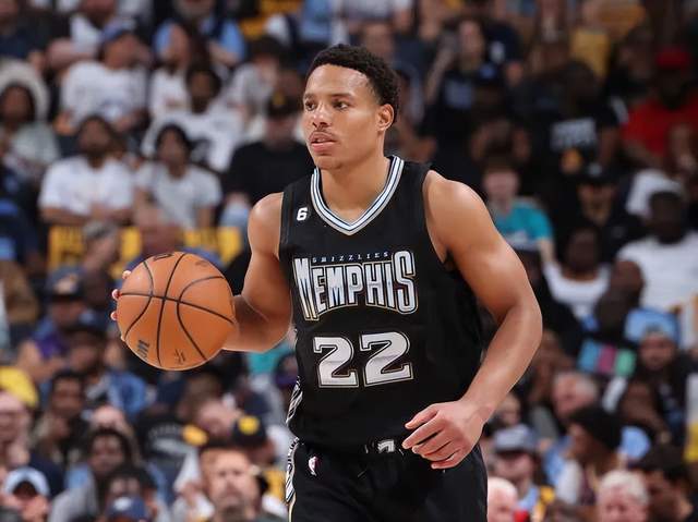 年轻化阵容 年轻化阵容