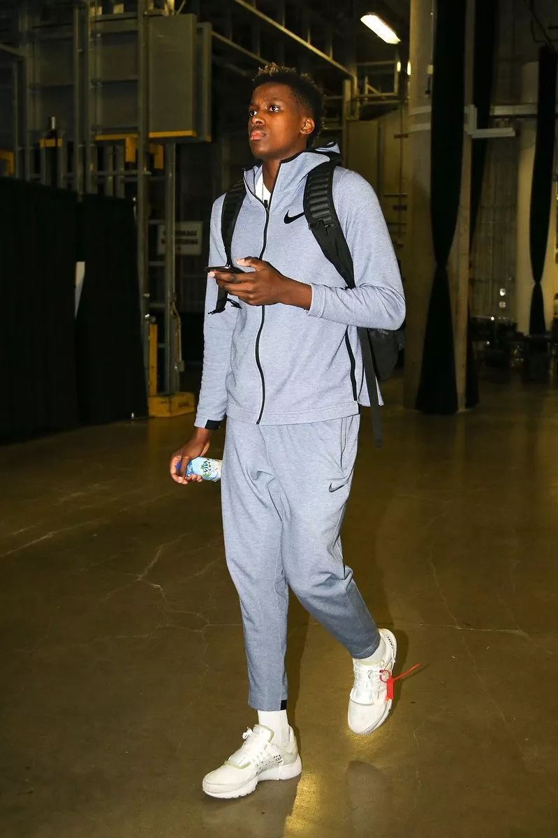 与包夹干扰 与包夹干扰